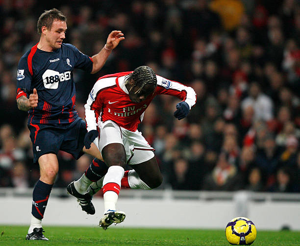 體系並非只 體系並非只